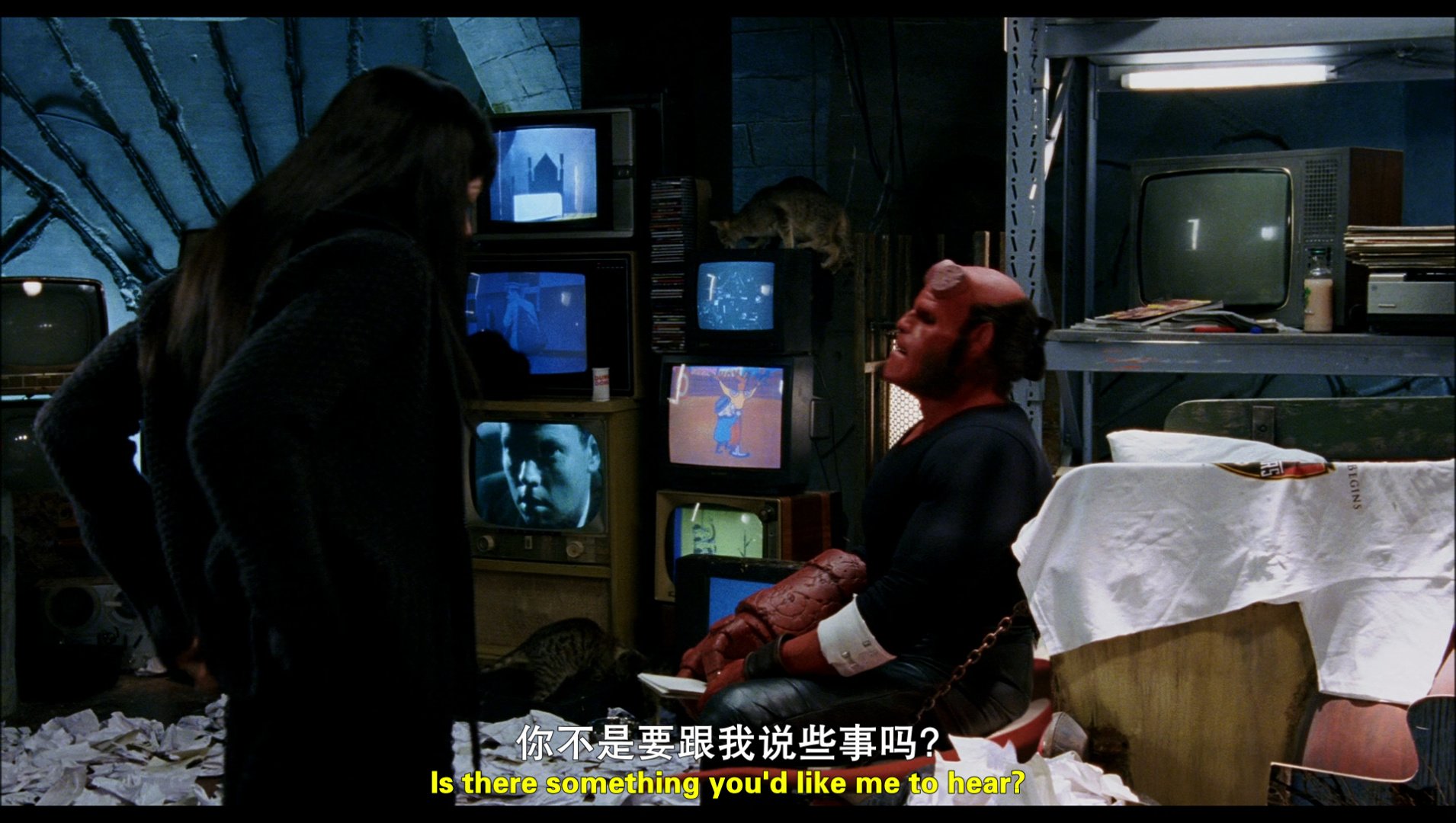 [地狱男爵1].Hellboy.2004.HK.BluRay.1080p.AVC.TrueHD.5.1-Dolala@CHDBits[41.48G]-5.jpg
