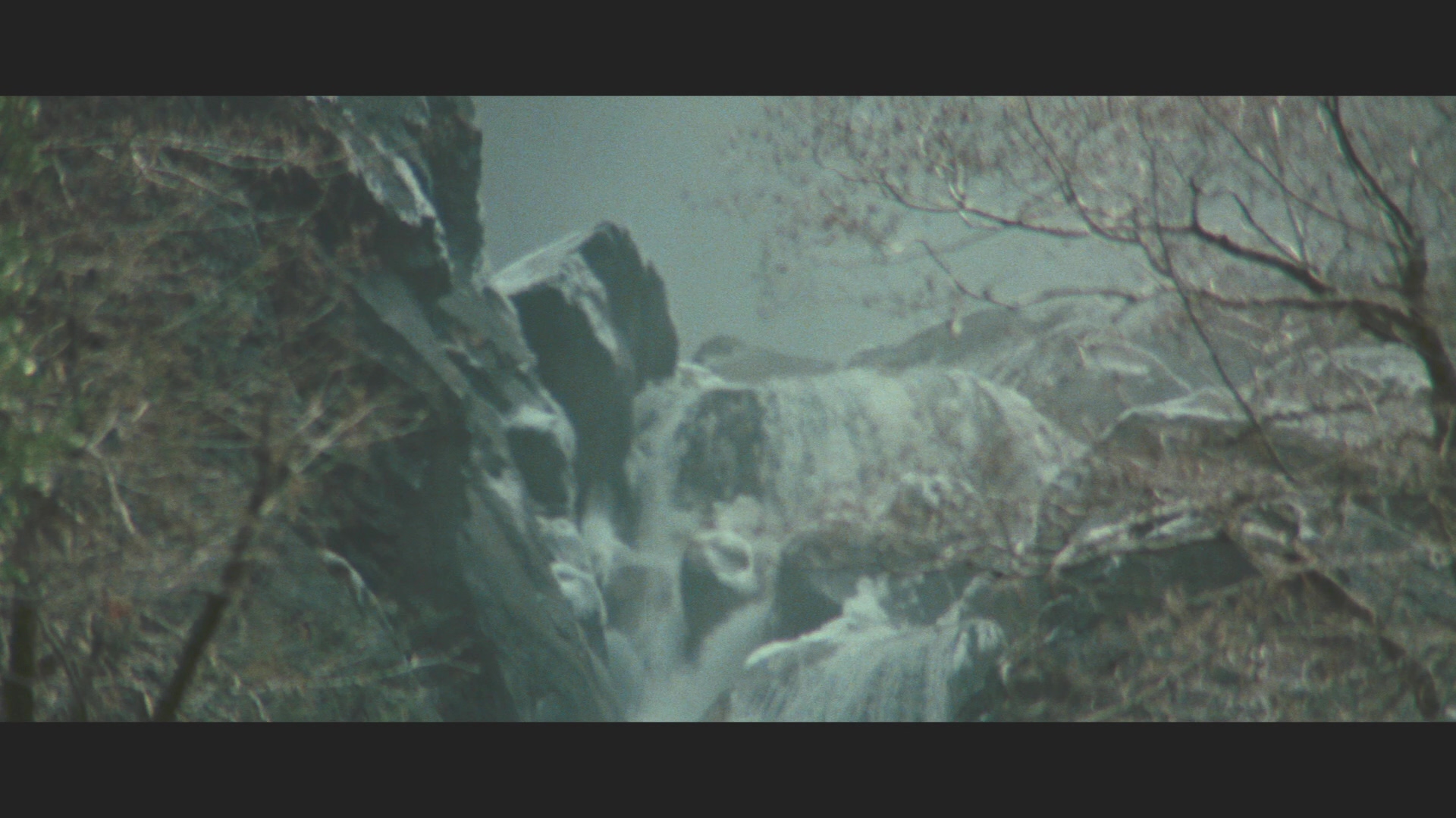 [山中传奇].Legend.of.the.Mountain.1979.MoC.BluRay.1080p.AVC.LPCM.1.0-blucook@CHDBits   46.2G-19.jpg